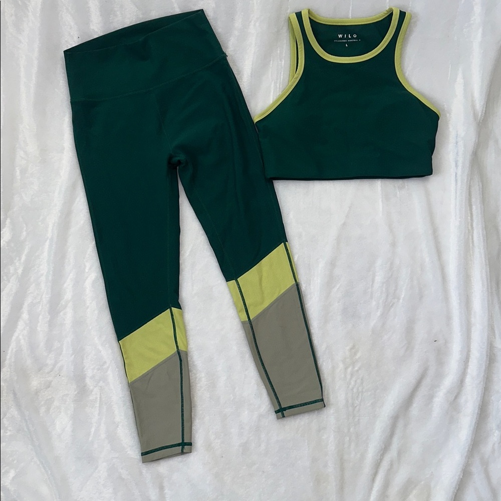 Wilo The Label Anthropologie bra and leggings set green -L